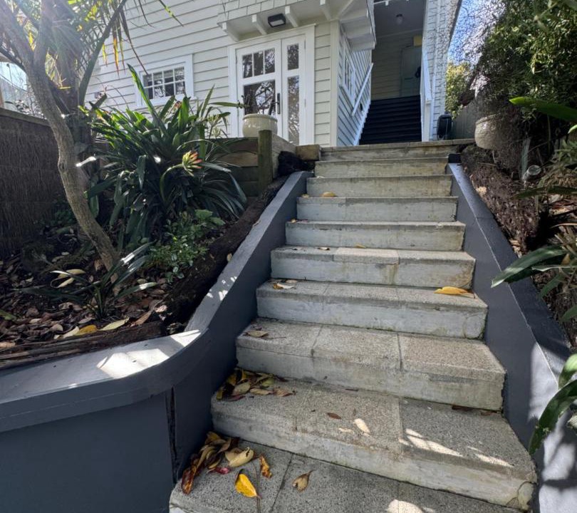 Photo of Others in Parnell