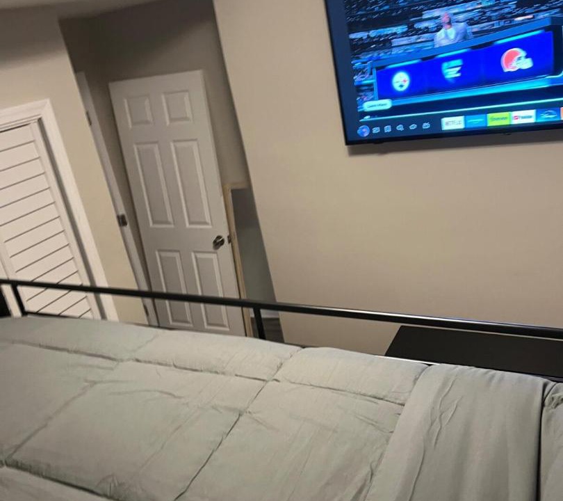 Photo of Bedroom in Roseland