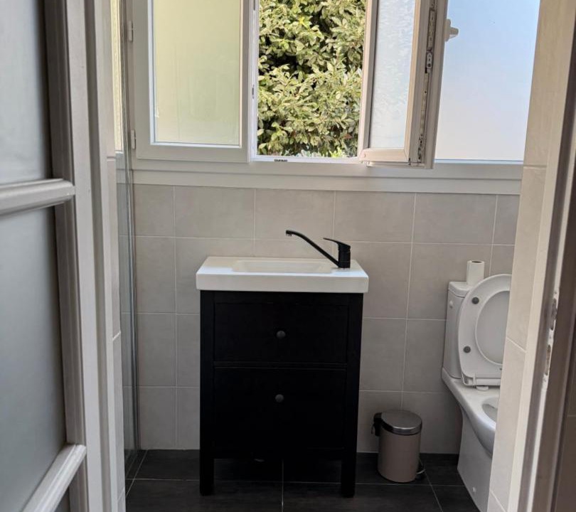 Photo of Bathroom in Cachan