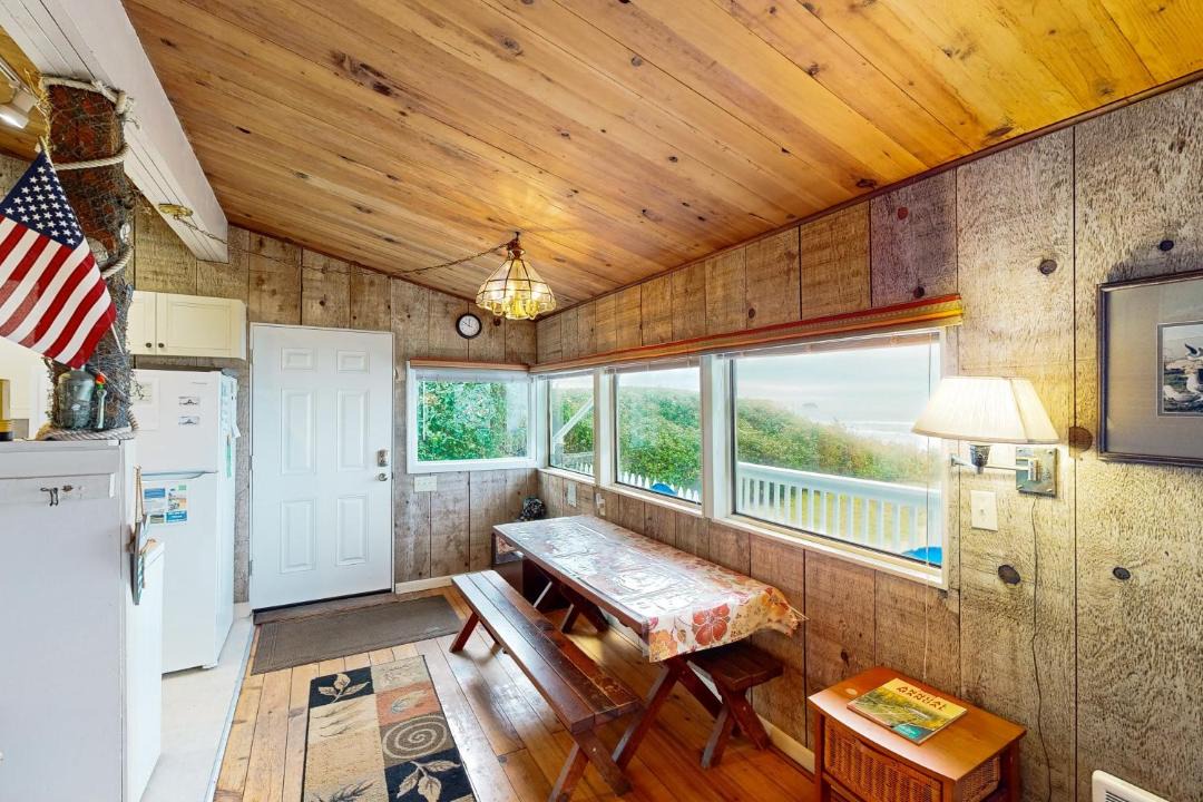 Photo of Others in Arch Cape