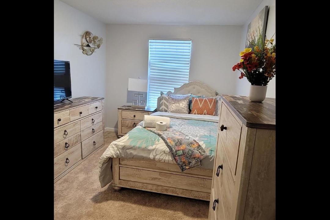 Photo of Bedroom in Grove City