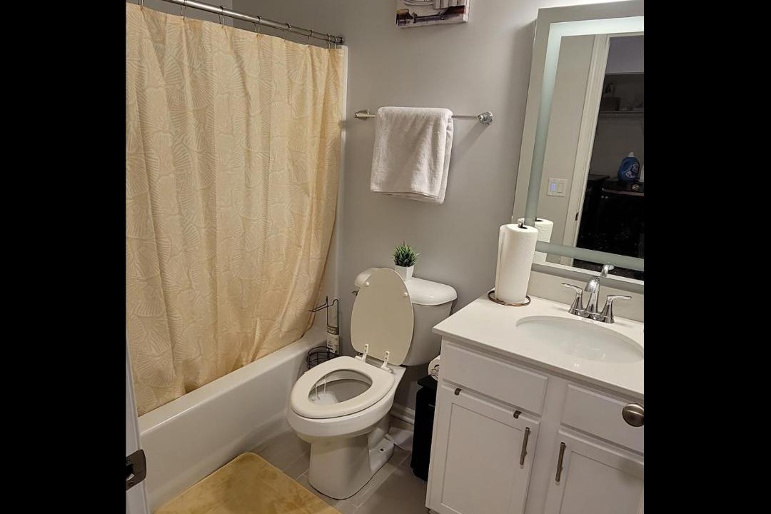 Photo of Bathroom in Grove City