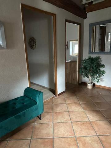 Photo of Others in Issel