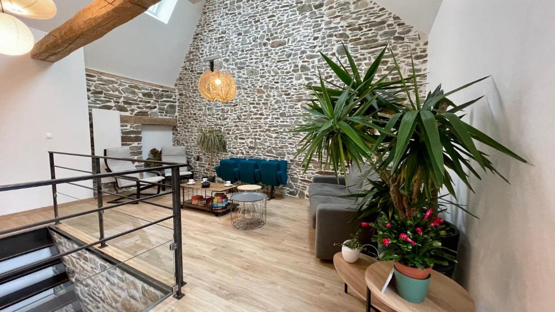 Photo of Others in Genets