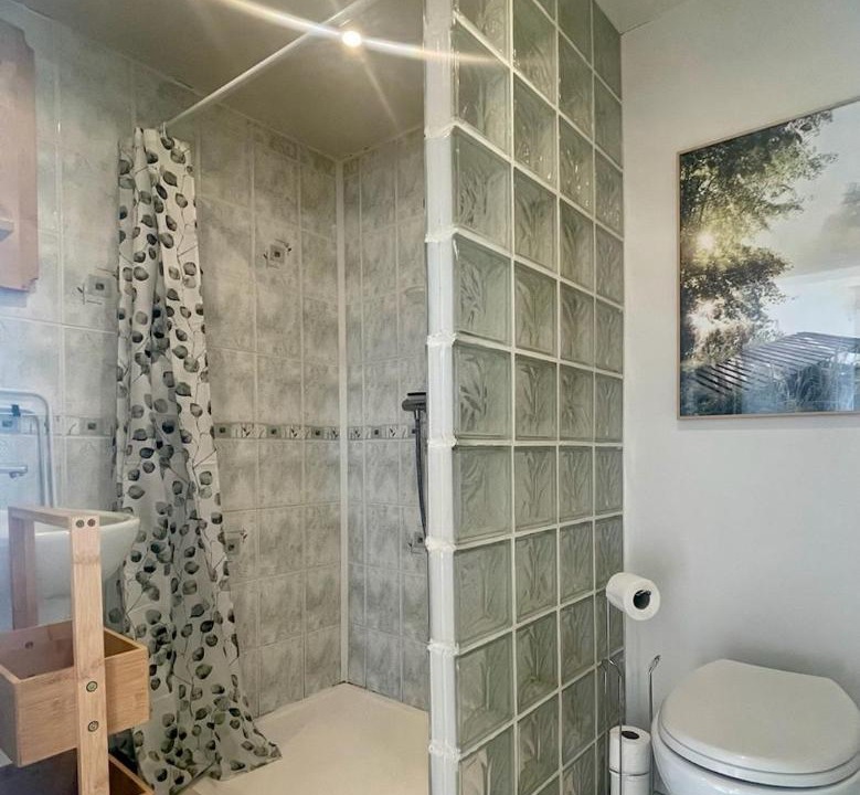 Photo of Bathroom in Saint-Amand-les-Eaux