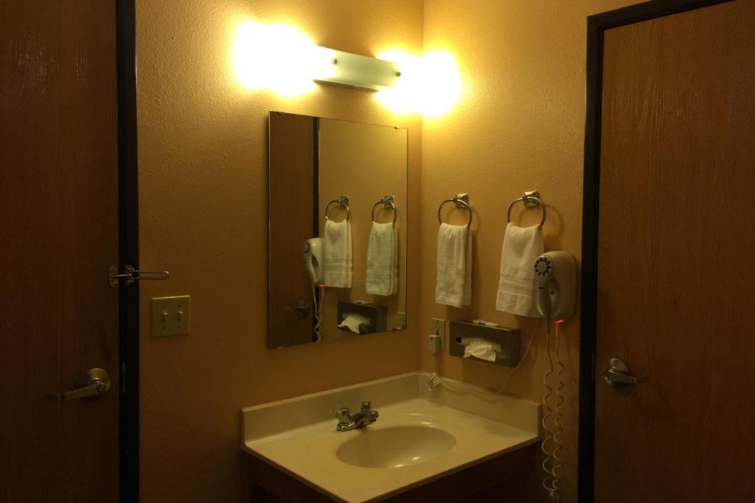 Photo of Bathroom in Pittsburg
