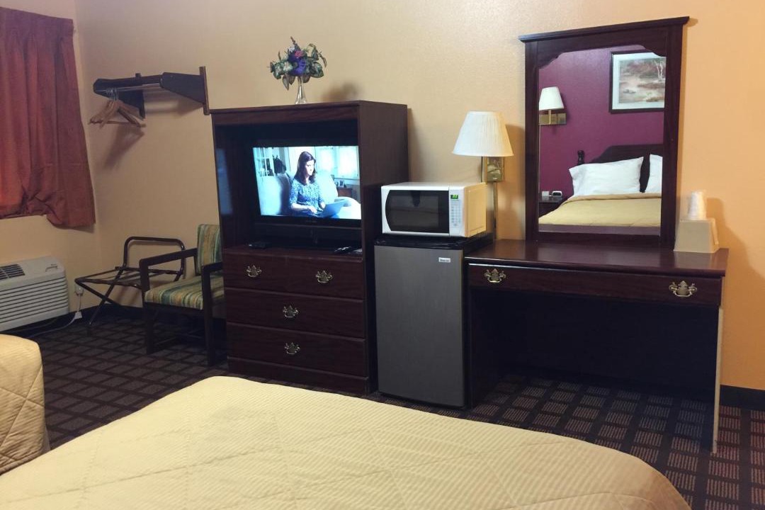Photo of Bedroom in Pittsburg