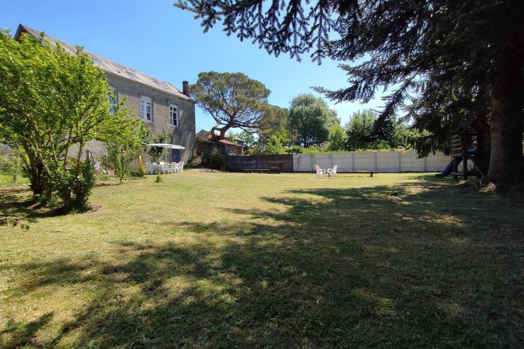 Photo of Others in Montfaucon-Montigne