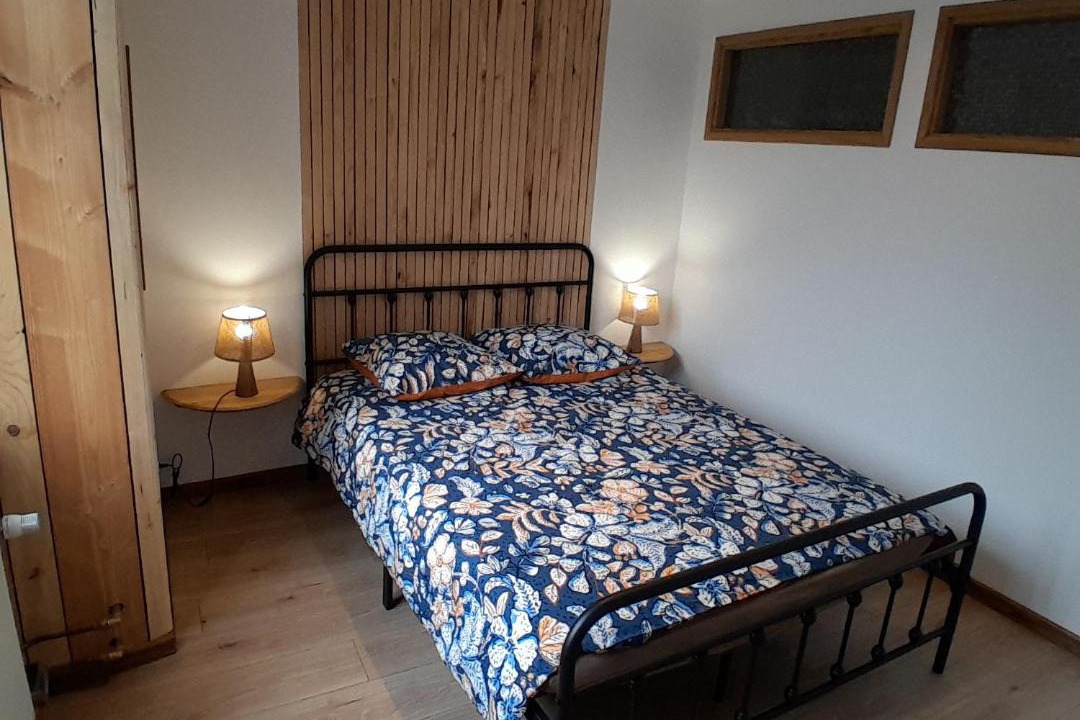 Photo of Bedroom in Monthureux-sur-Saone