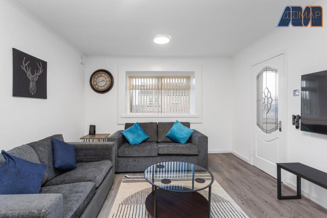 Photo of Others in Bathgate