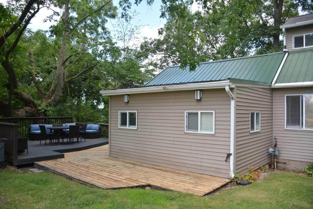 Photo of Others in Monticello