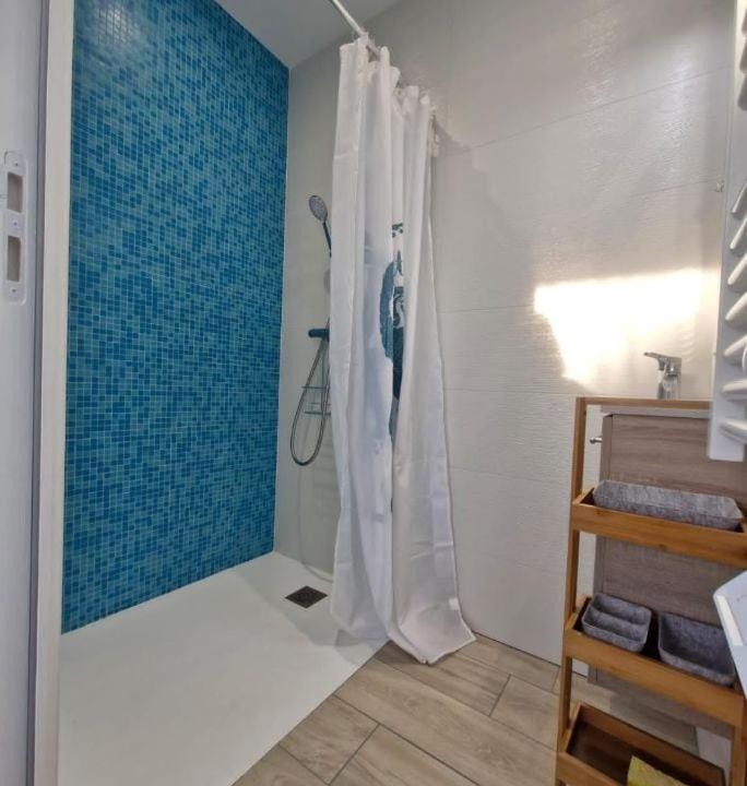 Photo of Bathroom in Saint-Jean-le-Thomas