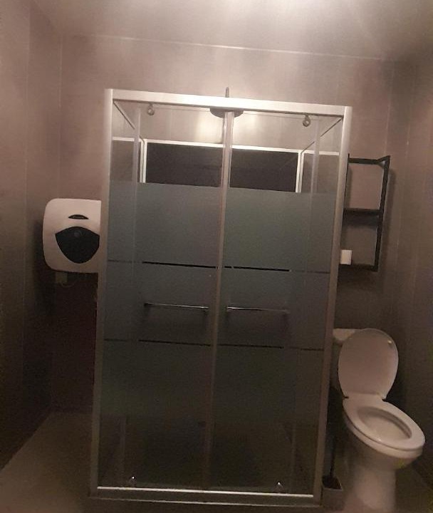Photo of Bathroom in Limeux
