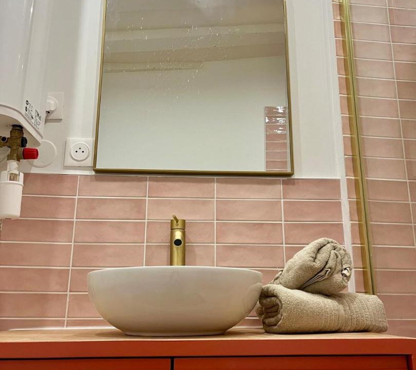 Photo of Bathroom in Quartier Saint-Marc - Croix de Pierre - Saint-Nicaise