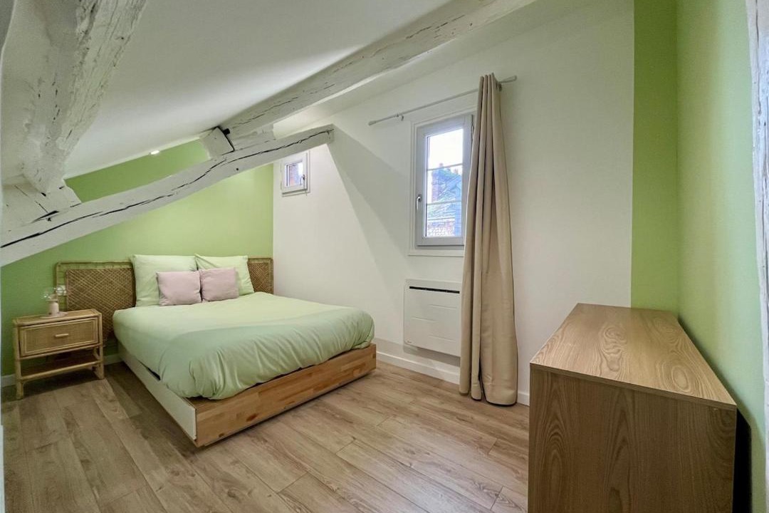 Photo of Bedroom in Quartier Saint-Marc - Croix de Pierre - Saint-Nicaise