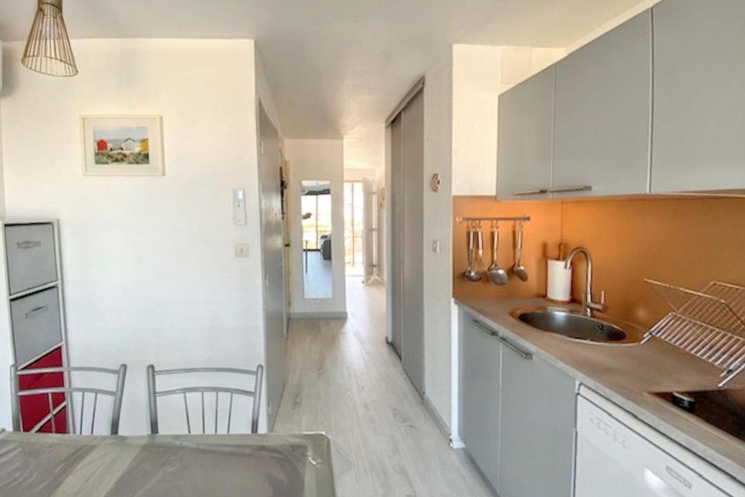 Photo of Kitchen in Le Grau-Du-Roi