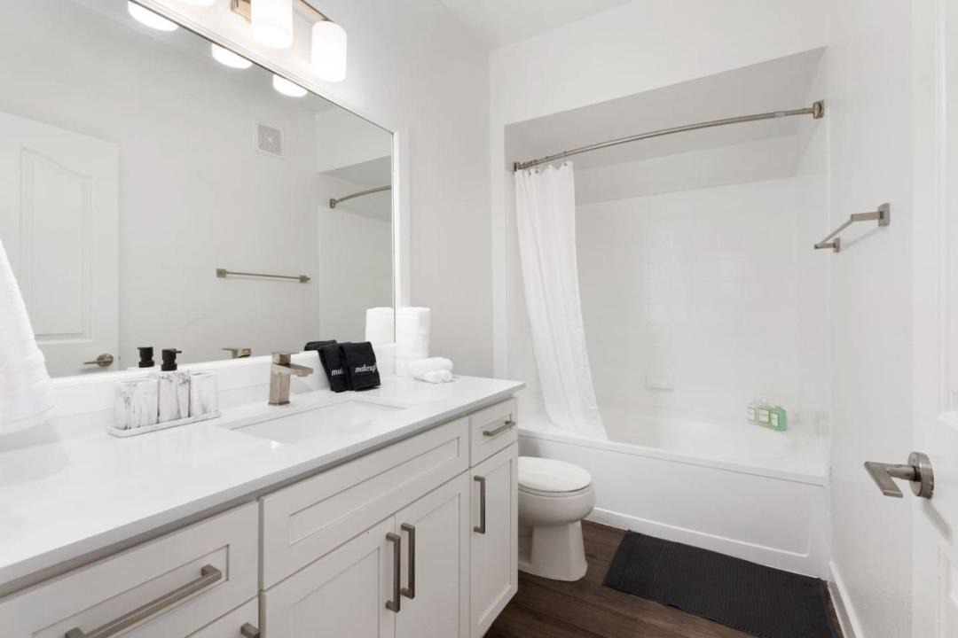 Photo of Bathroom in McDowell Mountain Apartments