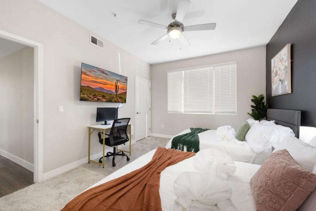 Photo of Bedroom in McDowell Mountain Apartments