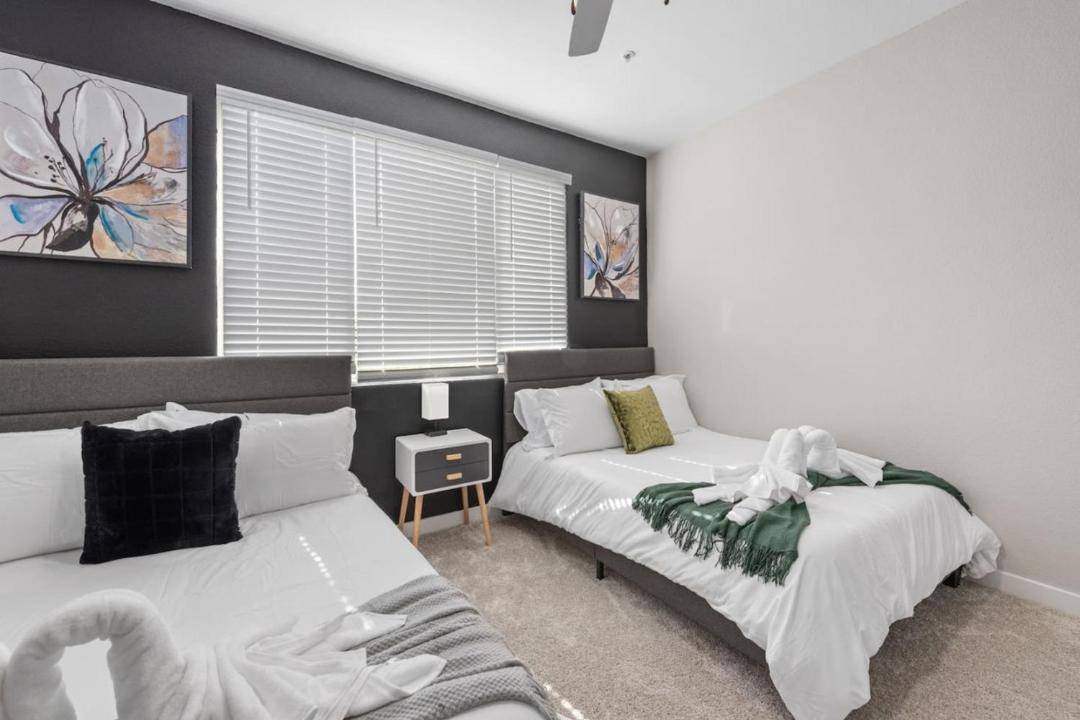 Photo of Bedroom in McDowell Mountain Apartments