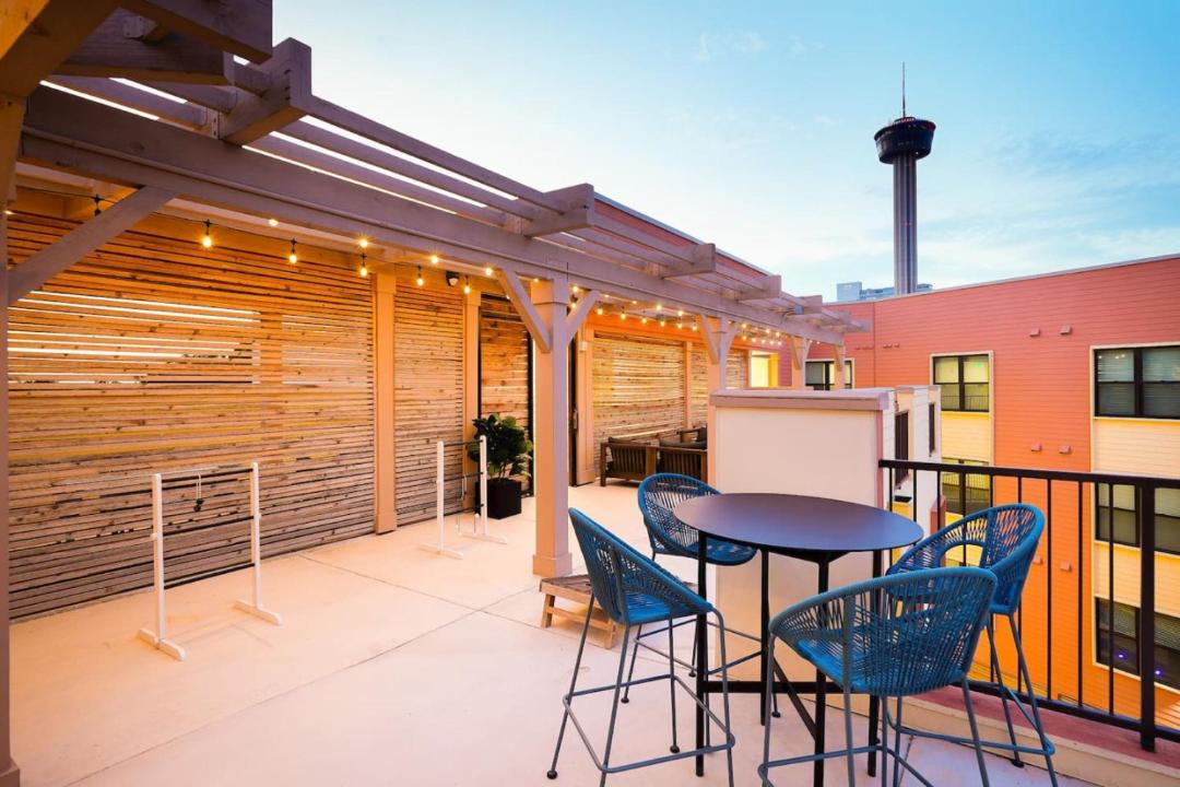 Photo of Patio Balcony in Southtown