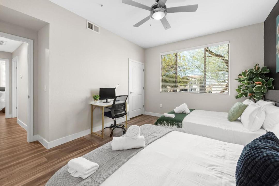 Photo of Bedroom in McDowell Mountain Apartments