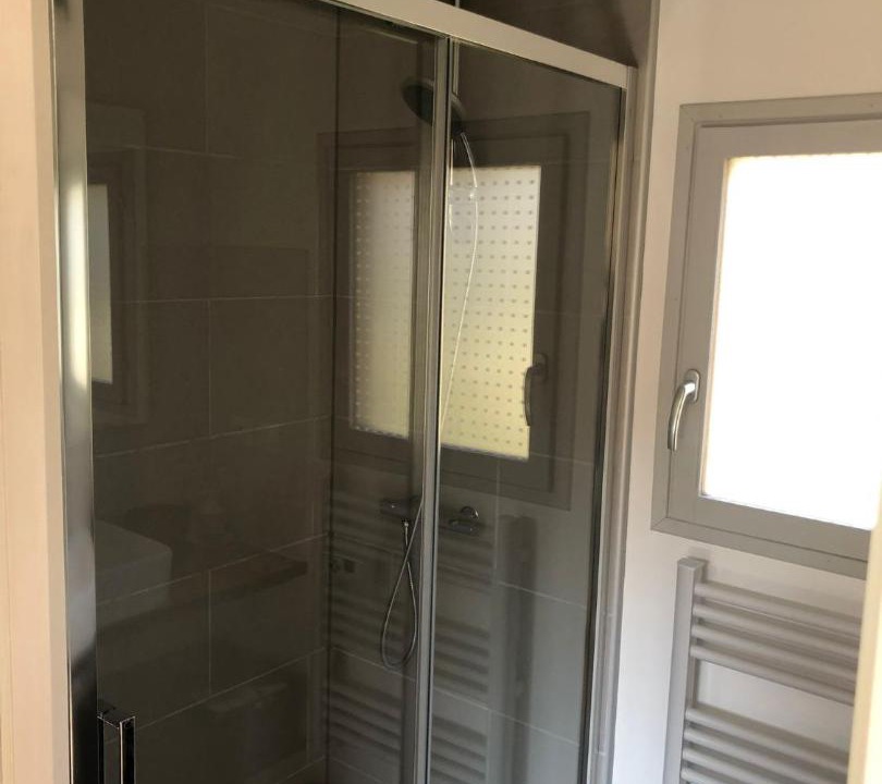 Photo of Bathroom in Moux-en-Morvan