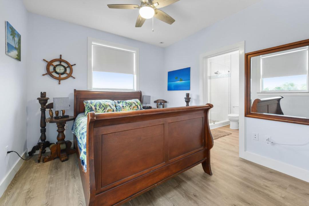 Photo of Bedroom in Coupon Bight Aquatic Preserve