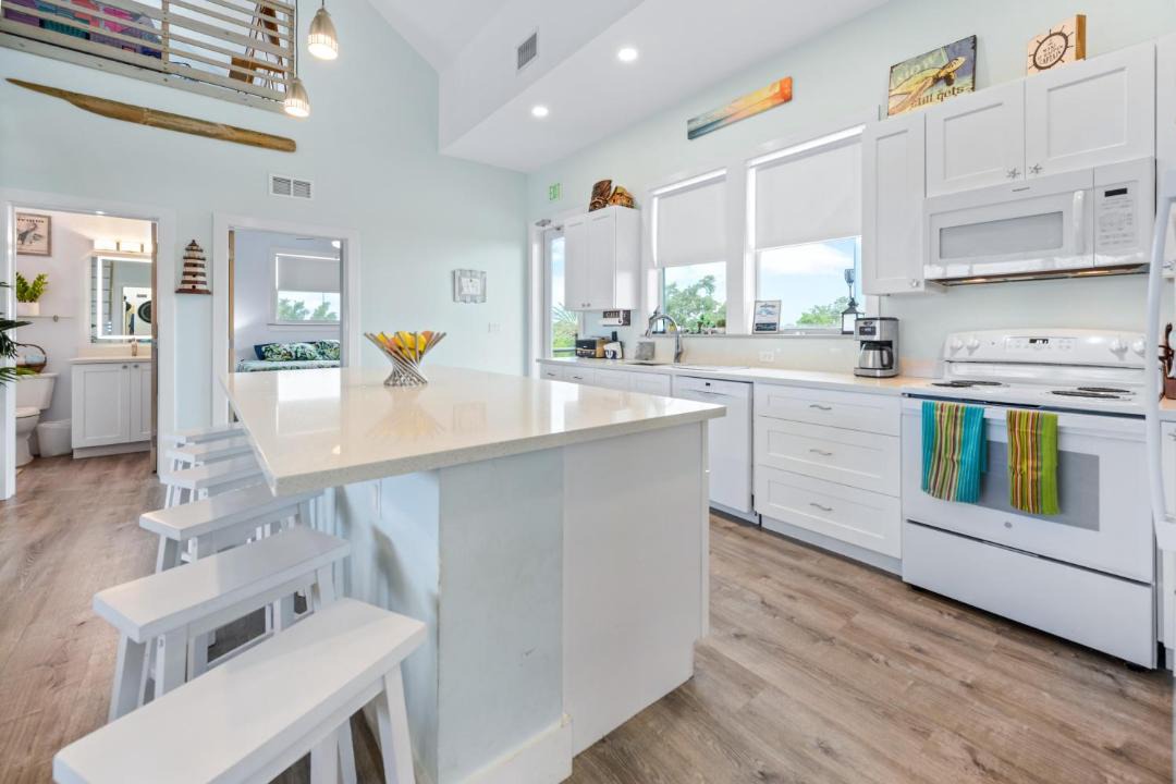 Photo of Kitchen in Coupon Bight Aquatic Preserve