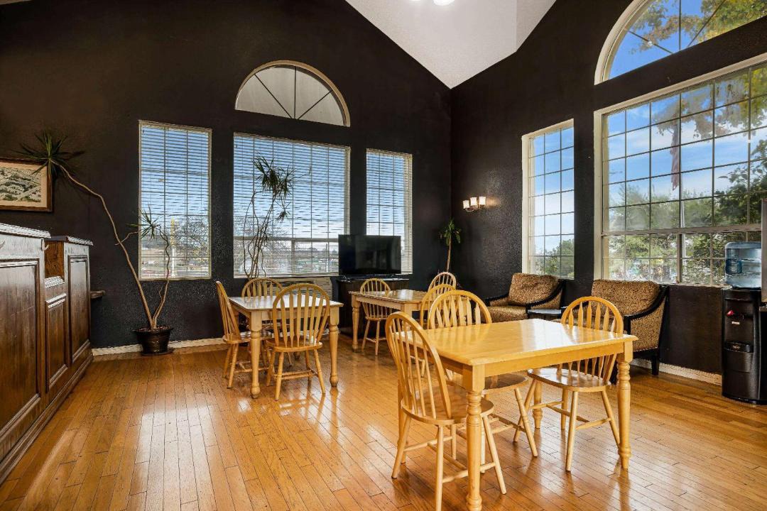 Photo of Others in North Auburn