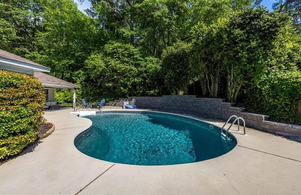 Photo of Others in Columbus