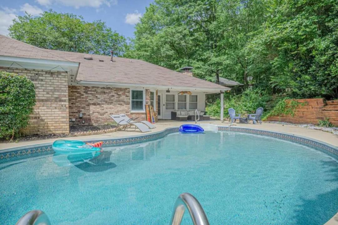 Photo of Others in Columbus