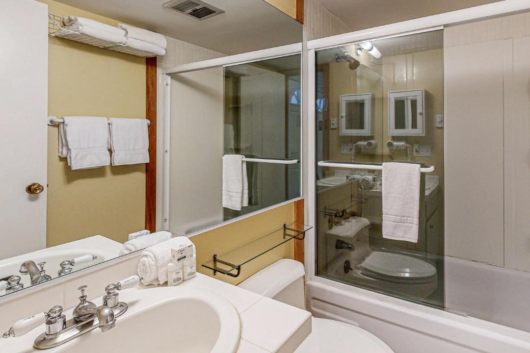 Photo of Bathroom in Warm Springs