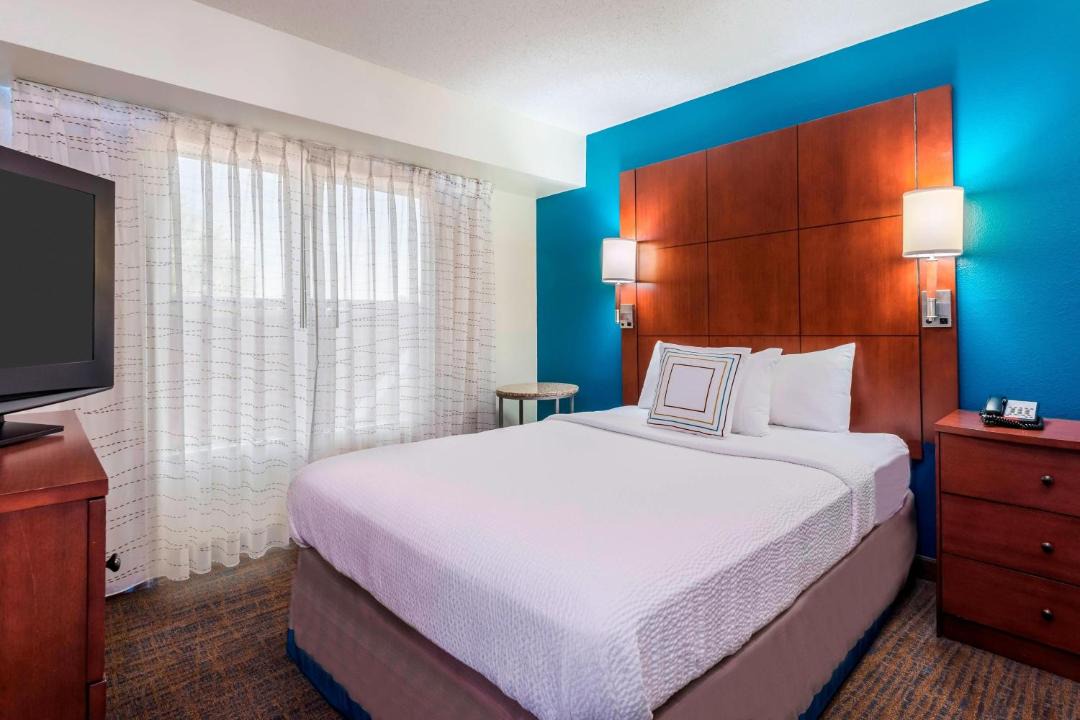 Photo of Bedroom in Macon