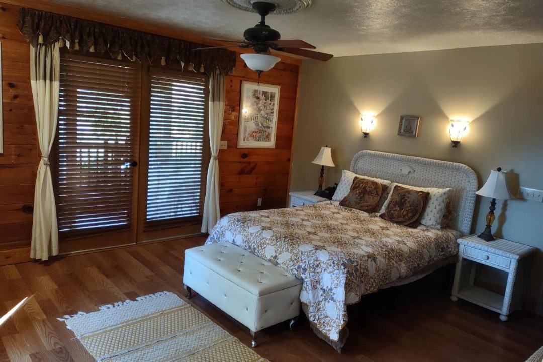 Photo of Bedroom in Lake Helen