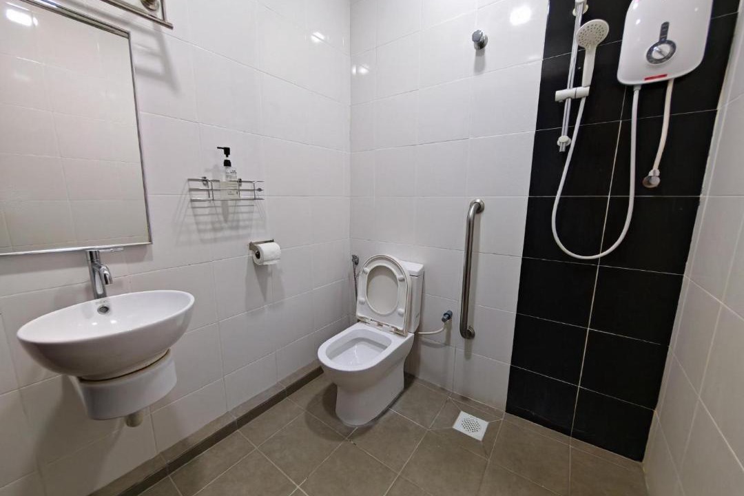 Photo of Bathroom in Tronoh
