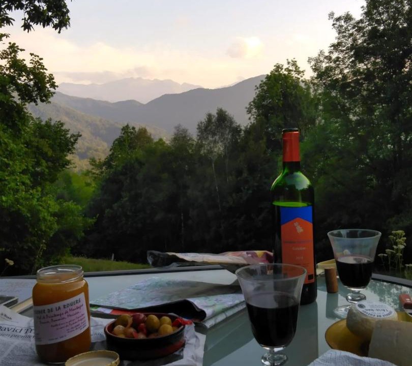 Photo of Others in Biert