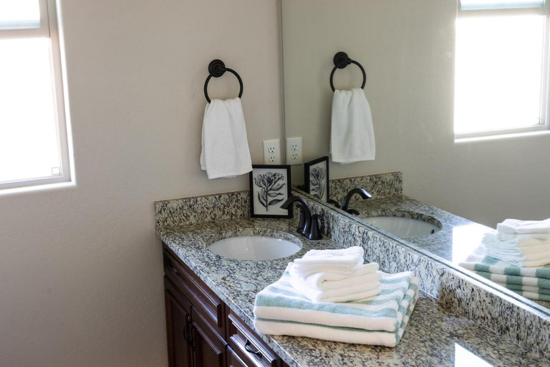 Photo of Bathroom in Page