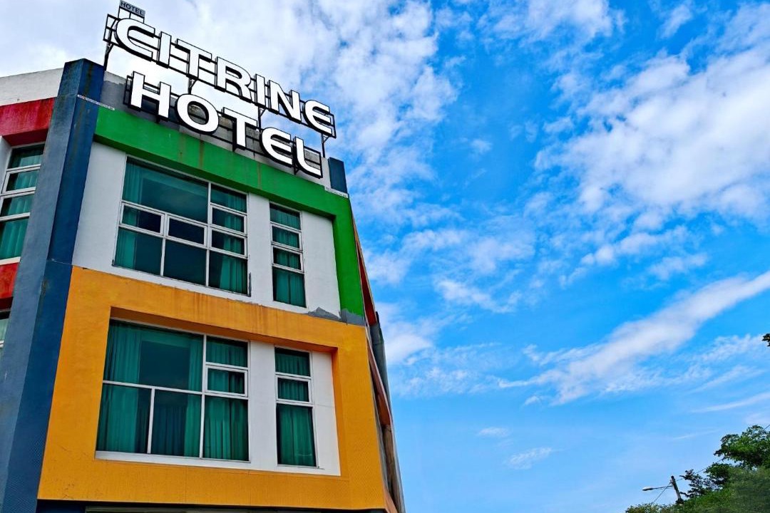 Photo of Buildings in Tronoh