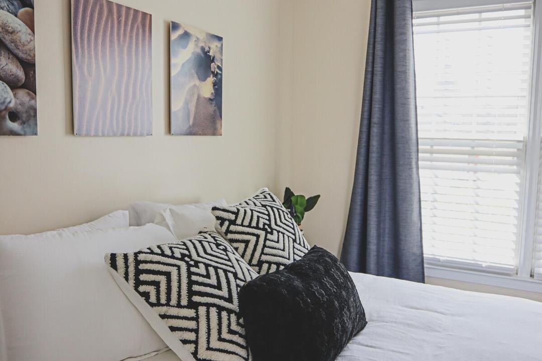 Photo of Bedroom in Atlanta