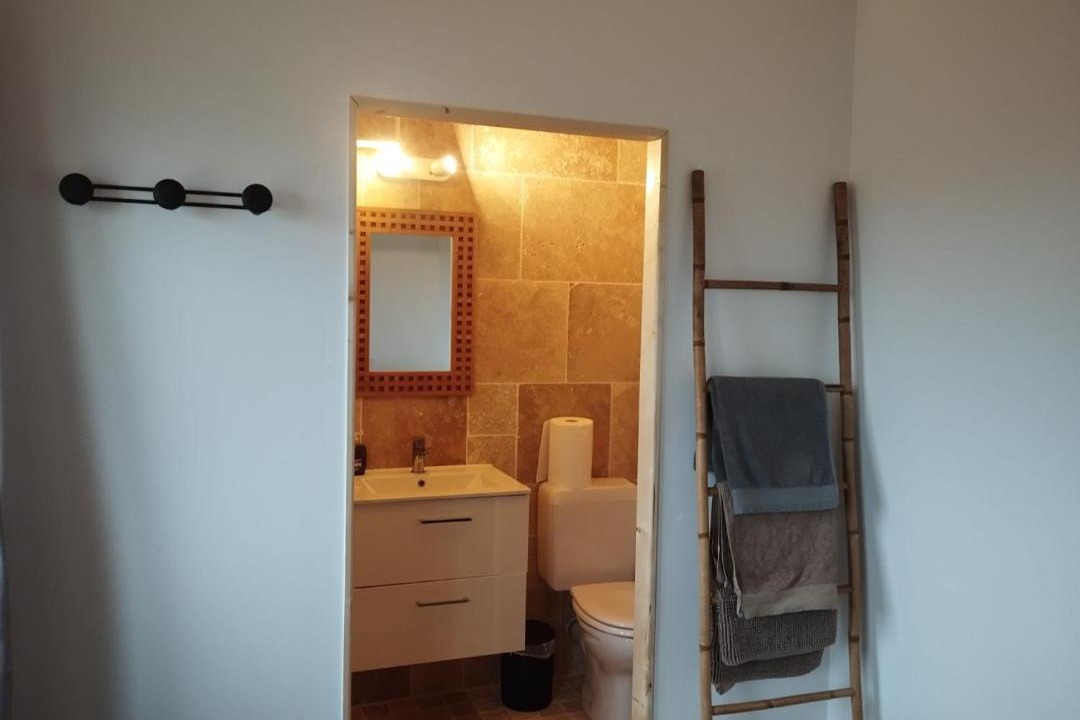 Photo of Bathroom in Azay-le-Rideau