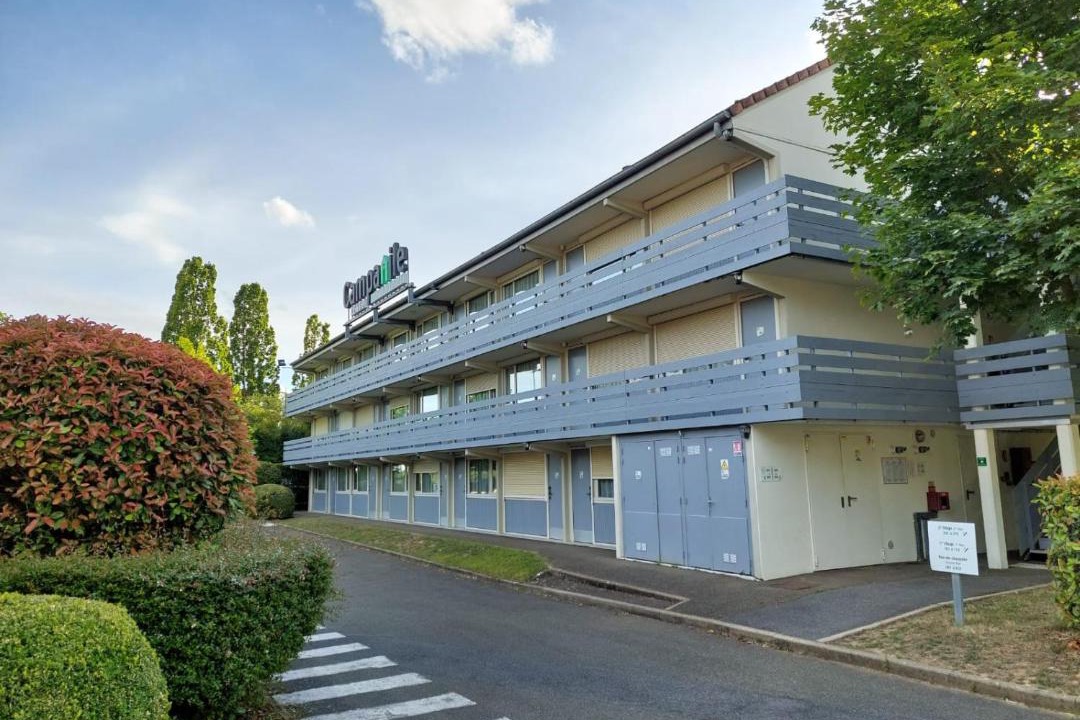 Photo of Others in Buc