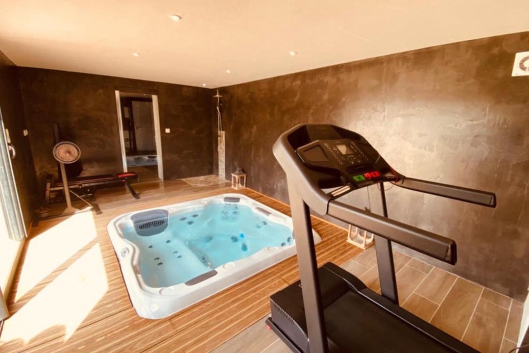 Photo of Others in Cornillon