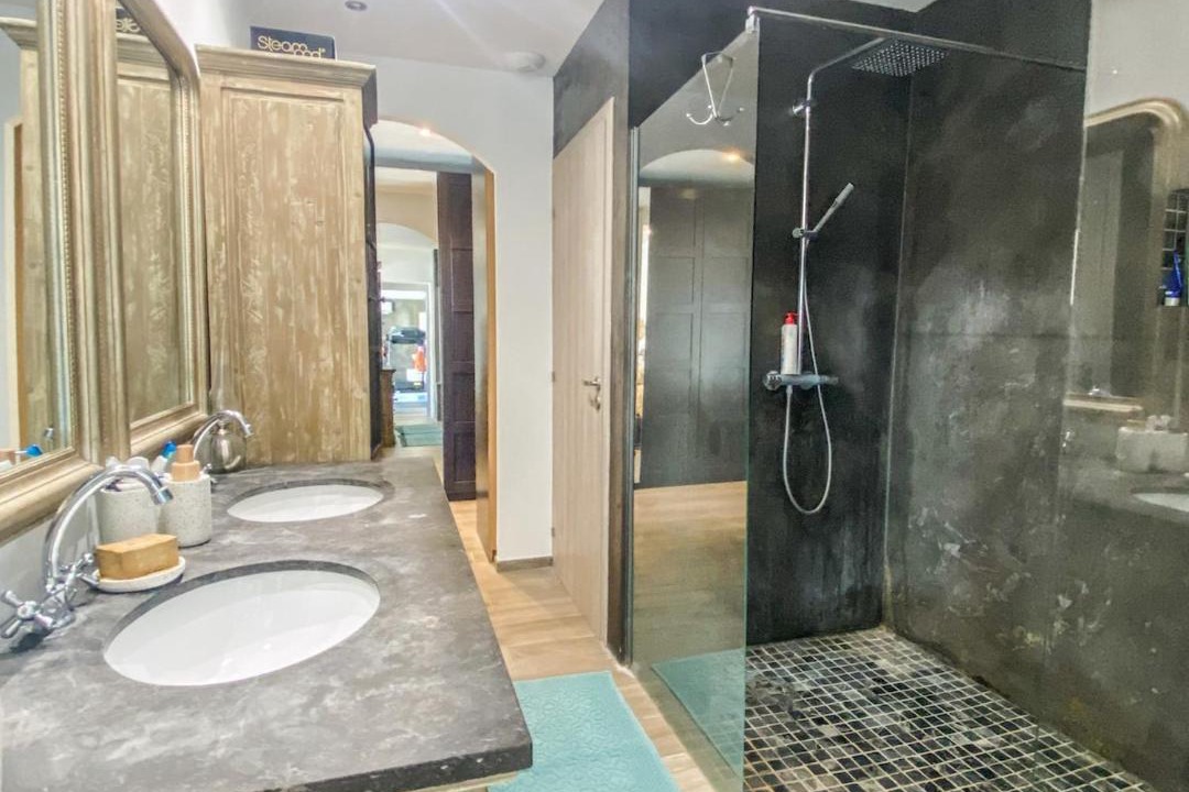 Photo of Bathroom in Cornillon