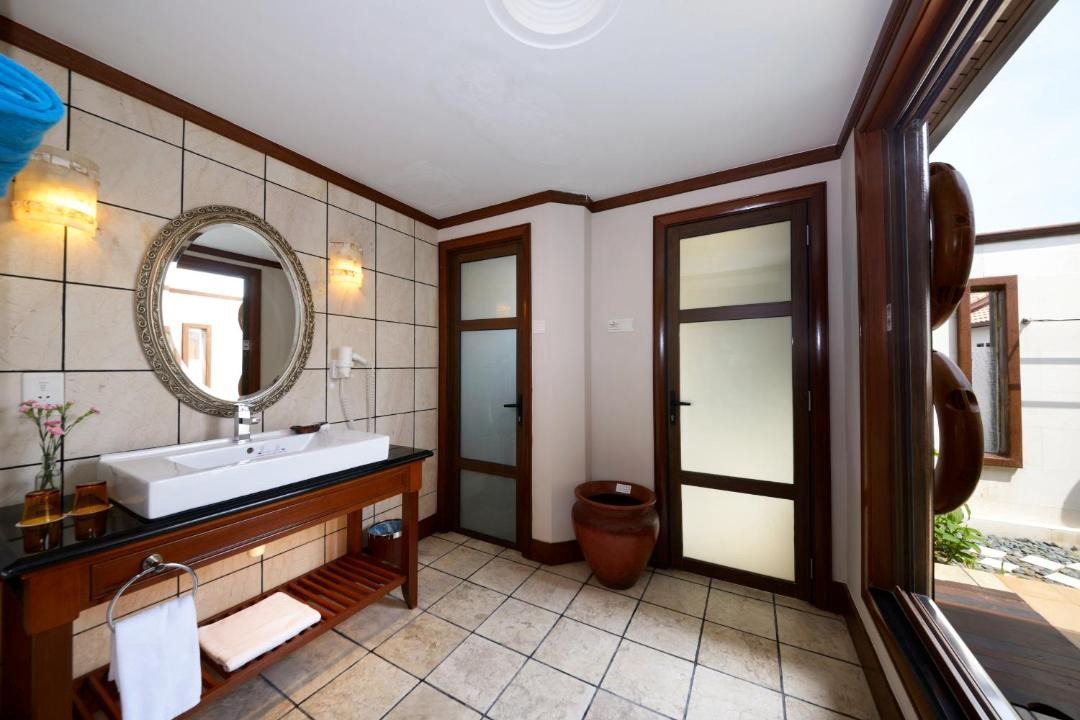 Photo of Bathroom in Taman Tanjung