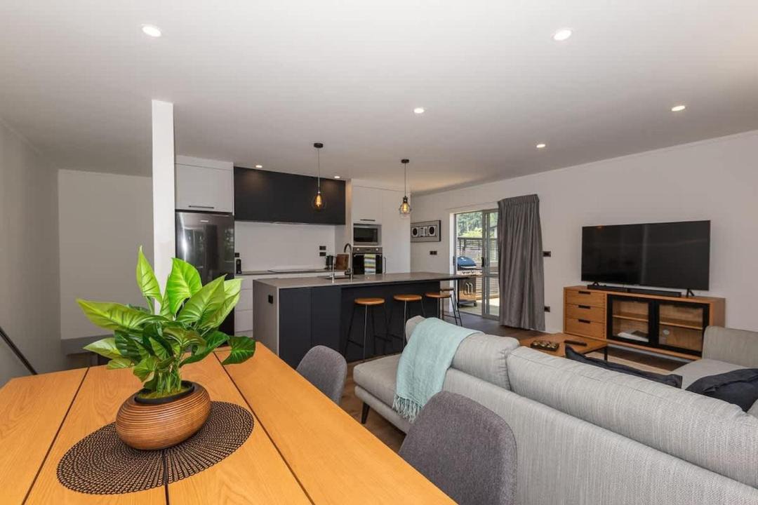 Photo of Others in Lynmore