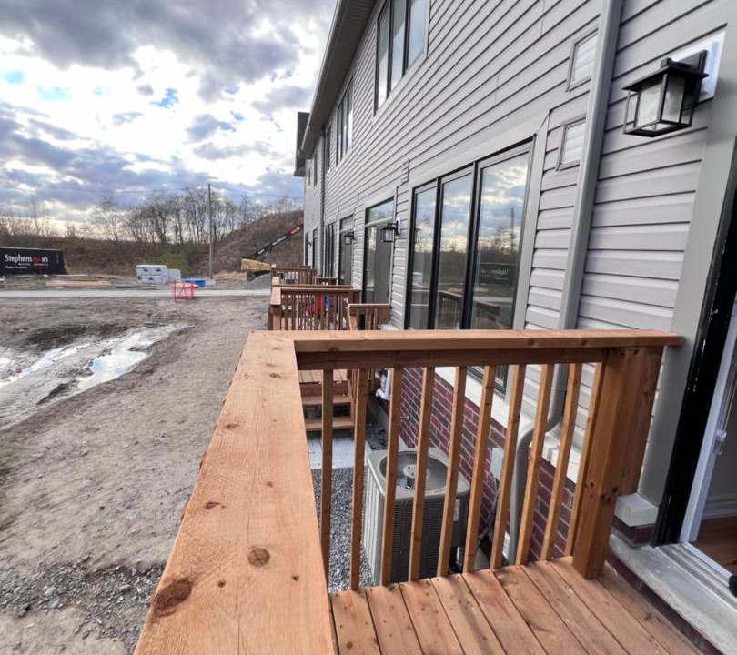 Photo of Patio Balcony in Oshawa