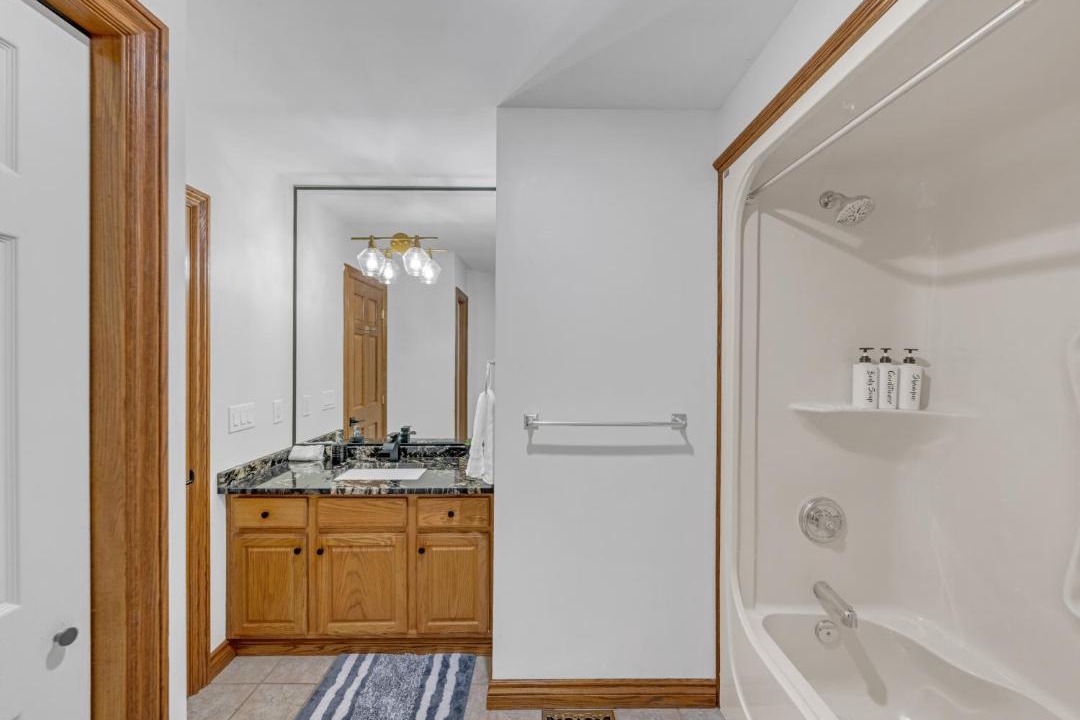 Photo of Bathroom in LaSalle