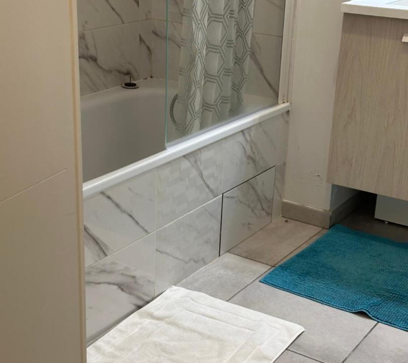 Photo of Bathroom in Gex