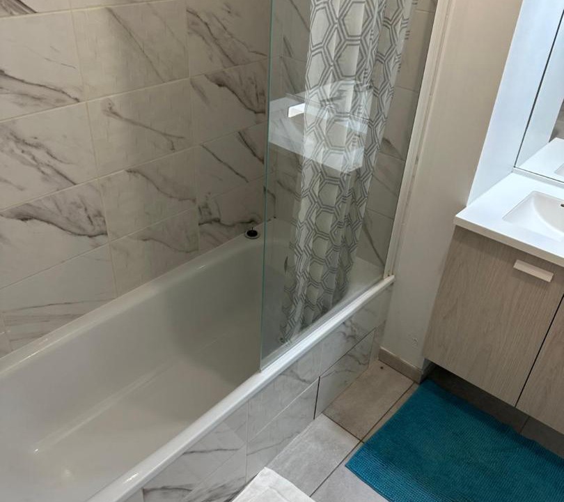 Photo of Bathroom in Gex