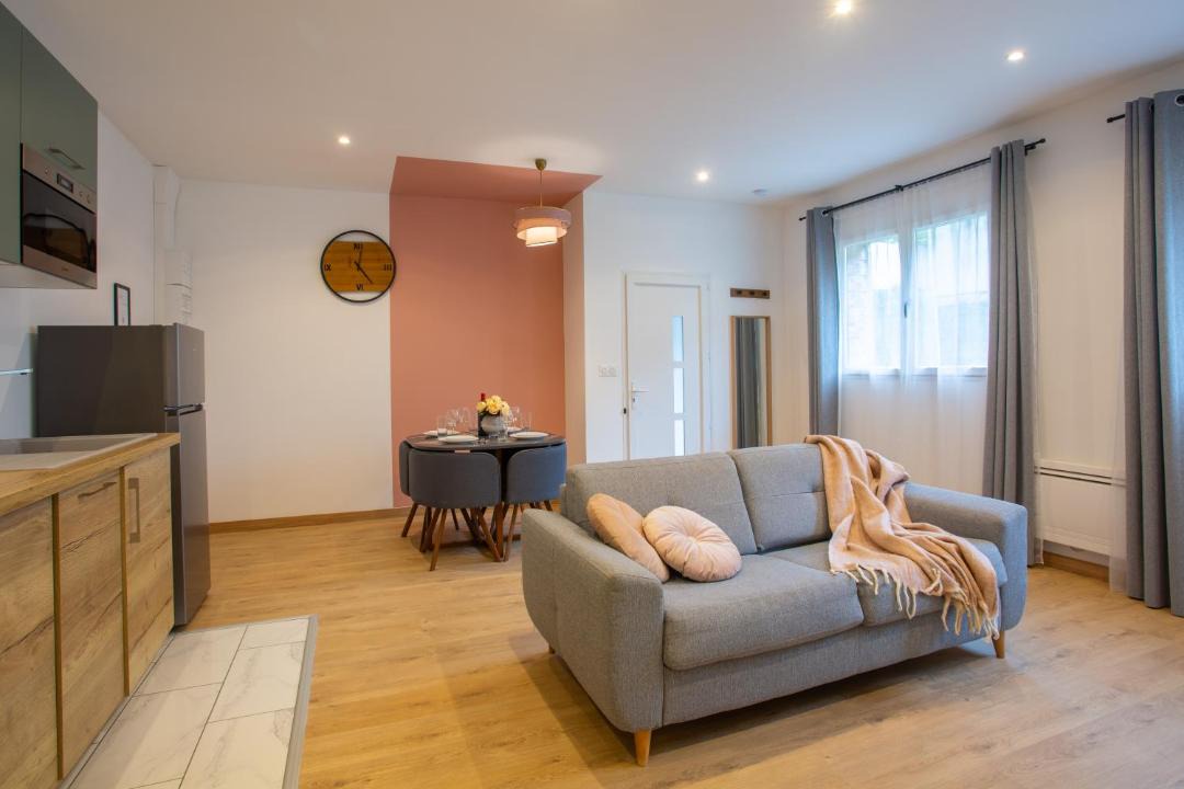 Photo of Others in Abbeville